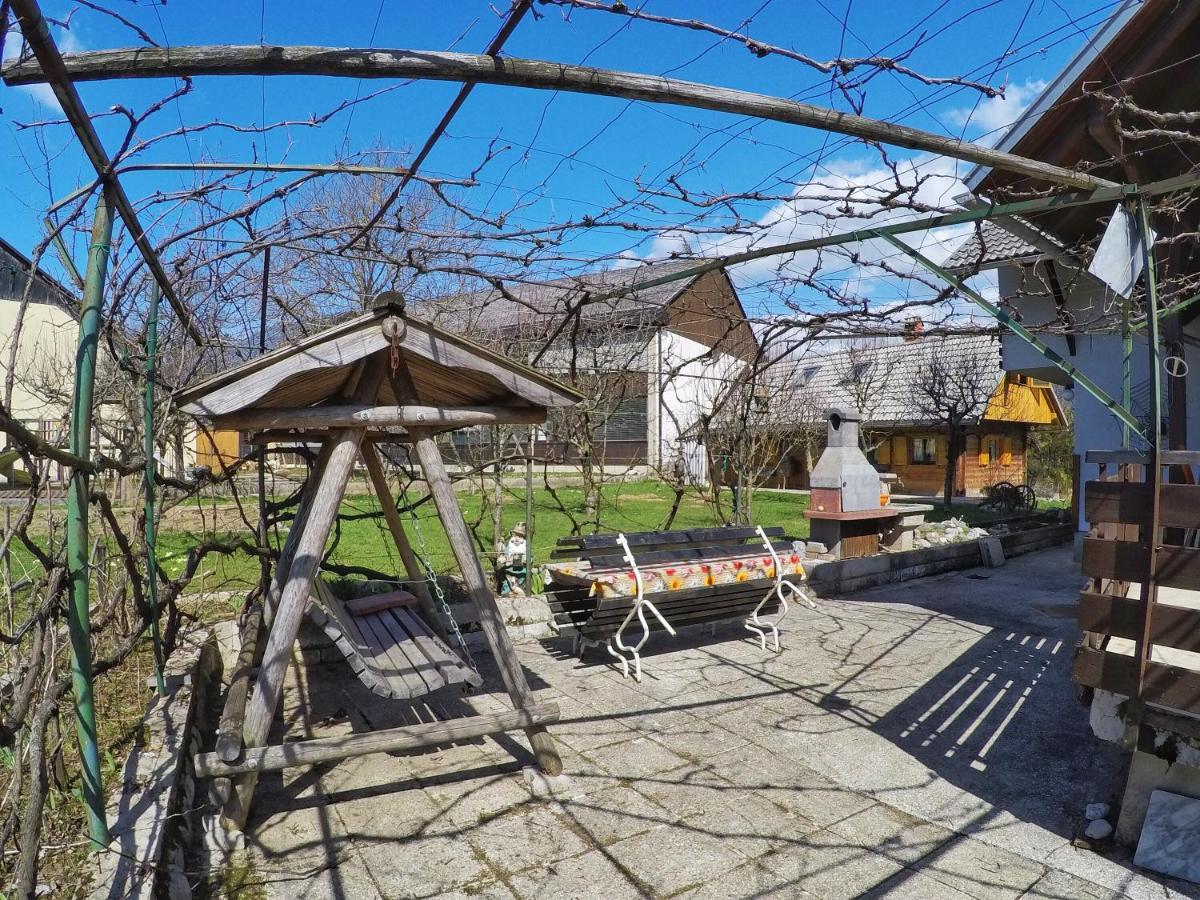 Vacation House Jurcek Radovljica Bagian luar foto